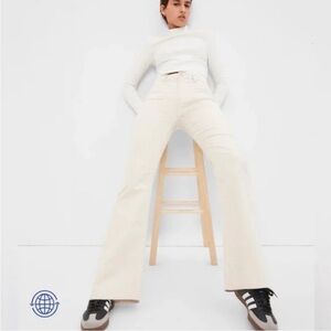 Gap 70's High Rise Flare Corduroy Jeans Cords White - 26 / 2R EUC